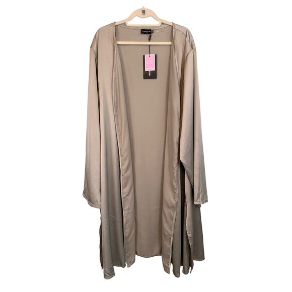 Pretty Little Thing Robe Women 4X Plus Satin Casual Long Duster Jacket Green NWT - Picture 1 of 11